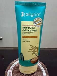 Pilgrim Korean Rice Water Hydra Glow Face Wash