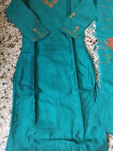Green Embroidered Kurta