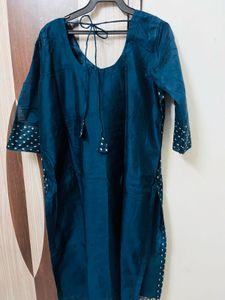Elegant Chikankari Kurta