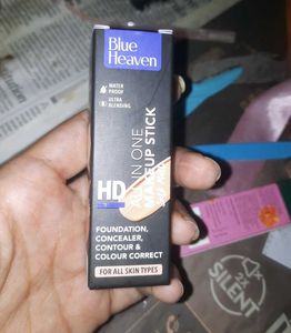 Blue heaven foundation plus Biotique Lipstick