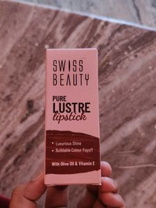 Swiss Beauty Pure Lustre Lipstick