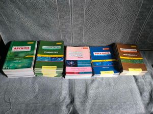 FIITJEE JEE PREPARATION BOOKS