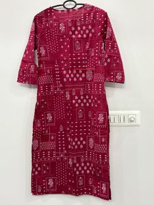 Maroon Block Printed Straight Fit Kurta