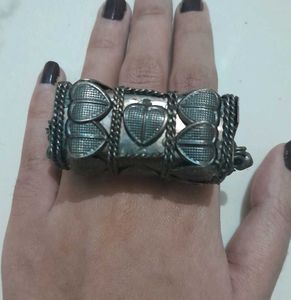 Vintage Silver Heart Bracelet