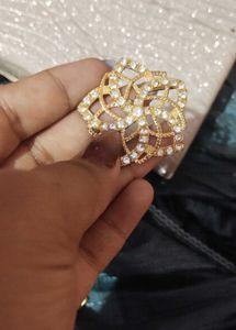 Exquisite Gold-Toned Statement Jewelry Set