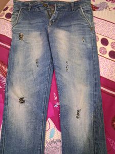 Distressed Blue Denim Jeans Waist 32 inch