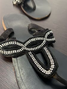 Black Flip flop With Stonework