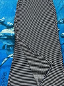 Casual Monochrome Striped Knit Pencil Skirt