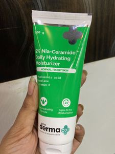 Derma Co Daily Hydrating Moisturizer