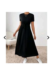 Elegant Black Midi Dress 💫
