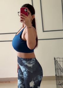 Stylish Blue Marble Print Leggings and bra