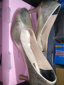 Golden High  Heels
