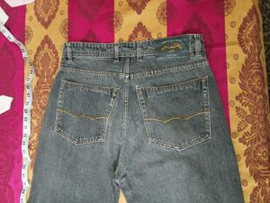 Stylish Straight fit  Blackish-grey Jean