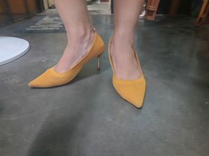 Yellow Knit Heels (Taiwan)