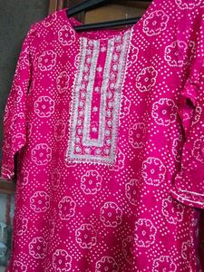 Vibrant Pink Bandhani Kurta Set