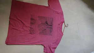 Bundle of 4 Graphic T-Shirts.. ## VERY BUMPER CLEA