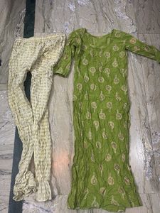 Green printed kurta with pants
