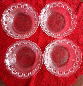 Set of 4 Glass Apple Dessert Bowls