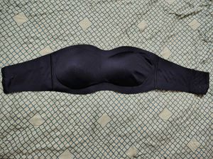 seamless black Strapless Bra from Sri Lanka