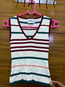Striped V-Neck Sleeveless Knit Top