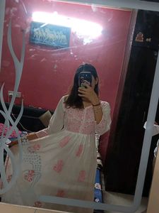 Elegant White &amp; Pink Kurta
