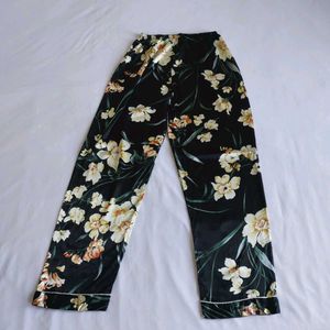 Luxurious Floral Print Silk Pajama 🌸