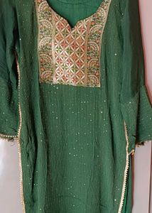 Emerald Green Embroidered Kurti