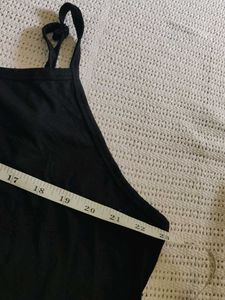 Simple Black Spaghetti Strap Tank Top