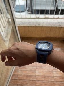 women watch