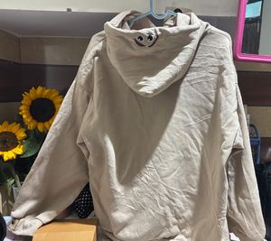Beige 'Bear' Graphic Hoodie