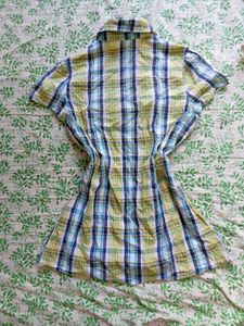 🩵💿 Y2K Plaid Button-Up Shirt 💿🩵