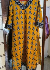 🔥 flash sale 🔥Yellow Kurta Set with Blue Print