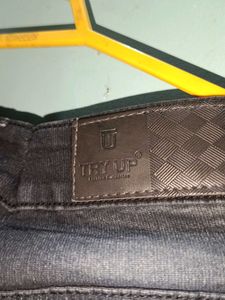 Black Skinny Fit Jeans