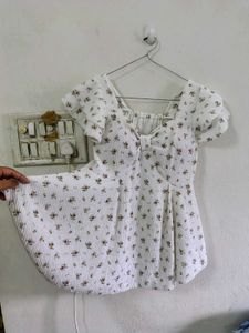 Cute Floral Puff Sleeve Dress