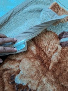 Fuzzy Brown and Cream Throw Blanket🩷