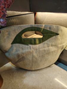 Unique Leaf Design Tote Bag