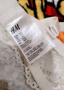 H&amp;M White Lace Lingerie Set