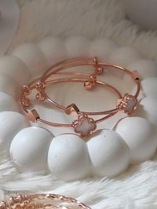 Elegant Bangle Set 1