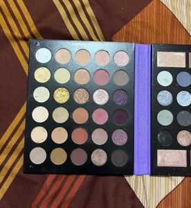 Ucanbe Eyeshadow Palette