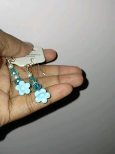 Blue floral earrings 💙 ✨️