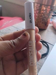 Zudio Concealer