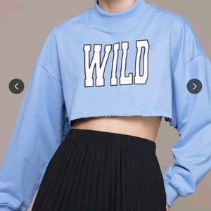 crop sweatshirt