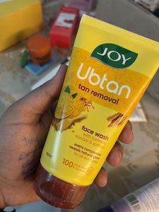 Skincare Essentials Bundle - Face Washes &amp; Gel