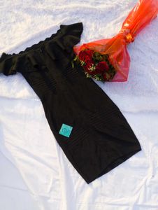 ❤️‍🔥Korean Black Off-Shoulder Mini Dress🥀