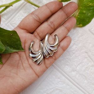 Buy any 1 at only 350 rs