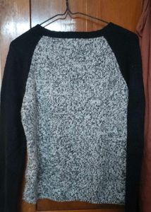 Grey and Black Raglan Knit Pullover