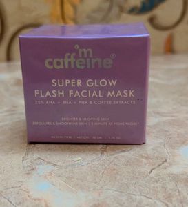 mCaffeine Super Glow Flash Facial Mask
