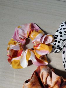 Y2K Chic Clean Girl Scrunchies