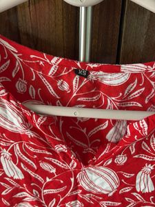 Vibrant Red Floral Print Kurta
