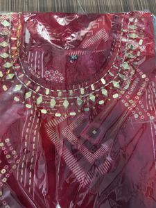 Maroon Kurta Set with Mirror Work